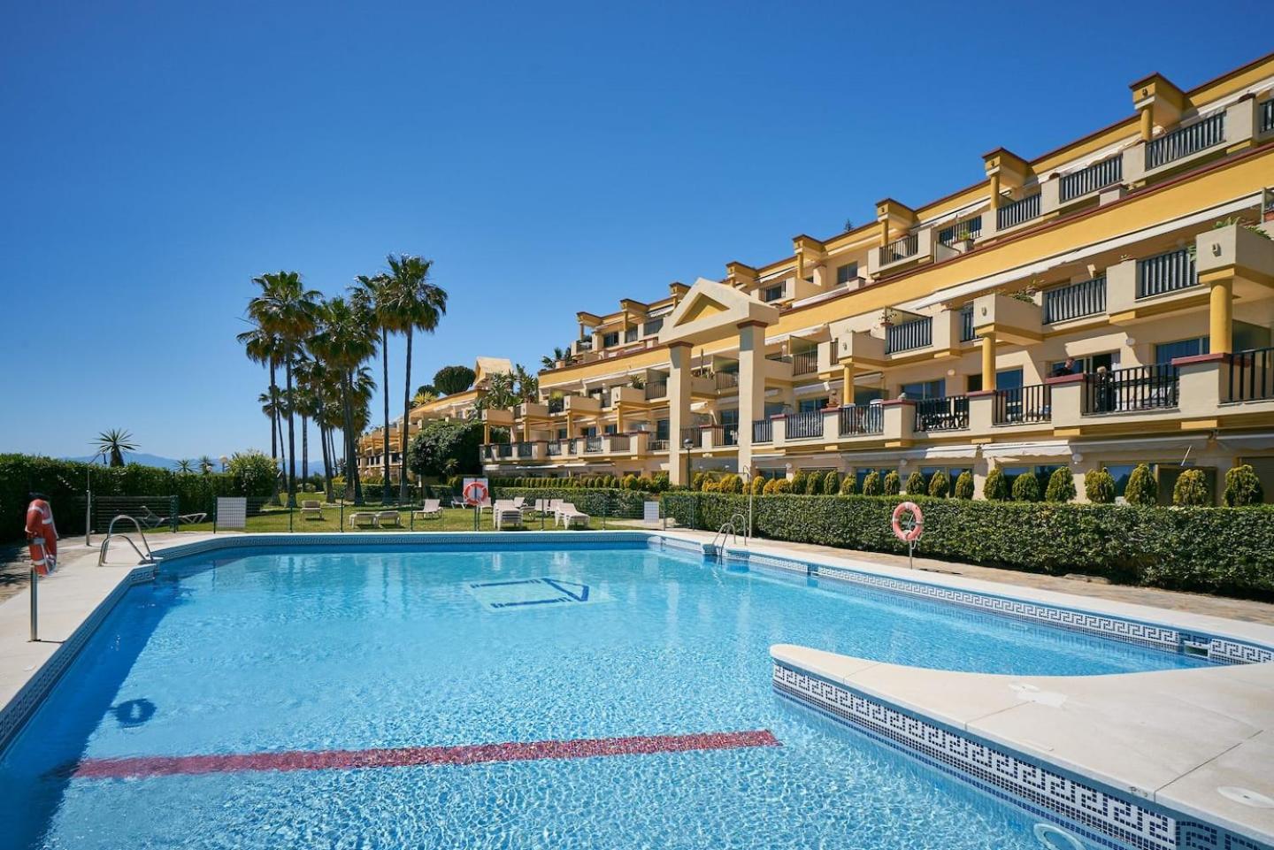 Oleholidays 526 Romana Playa Vistas Al Mar Marbella Exterior photo